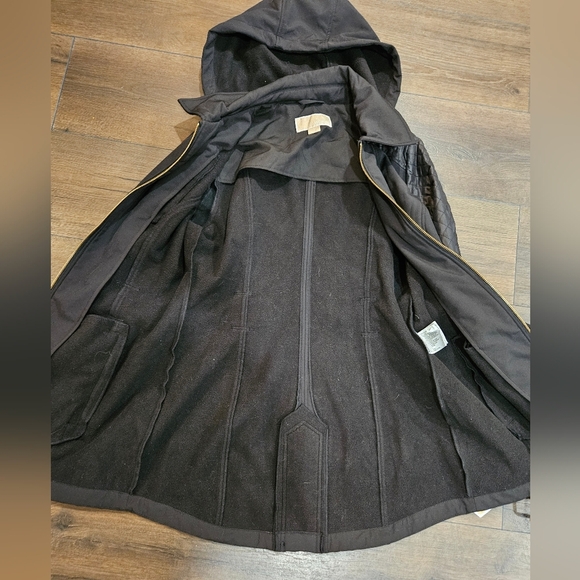 NWT Michael Kors Black Quilted Jacket with Removable Hood - SIZE SMALL - Picture 10 of 16